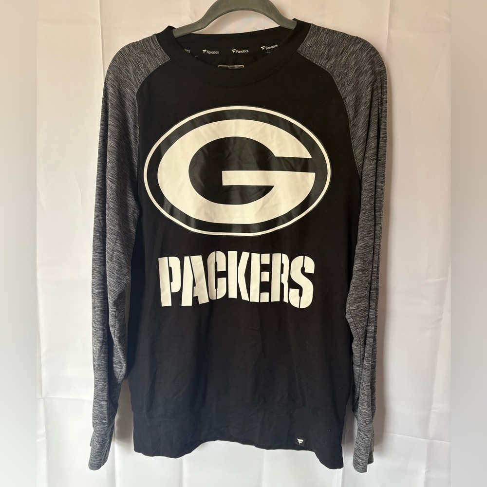 Fanatics Pro Line Green Bay Packer Football Long Sleeve Shirt - Size M